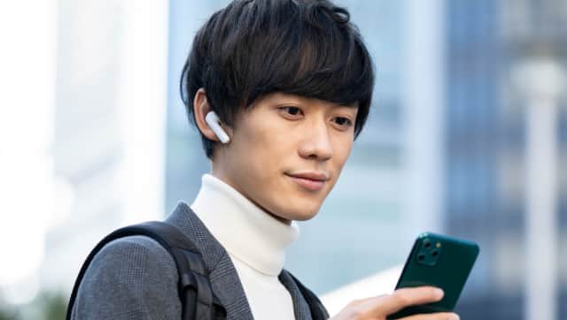 ジェルネイルに挑戦したい人