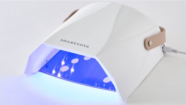 15.UVライトで固める